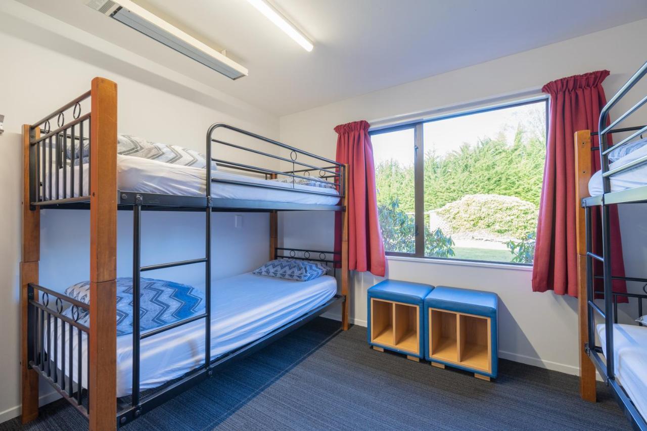 Te Anau Central Backpackers Экстерьер фото